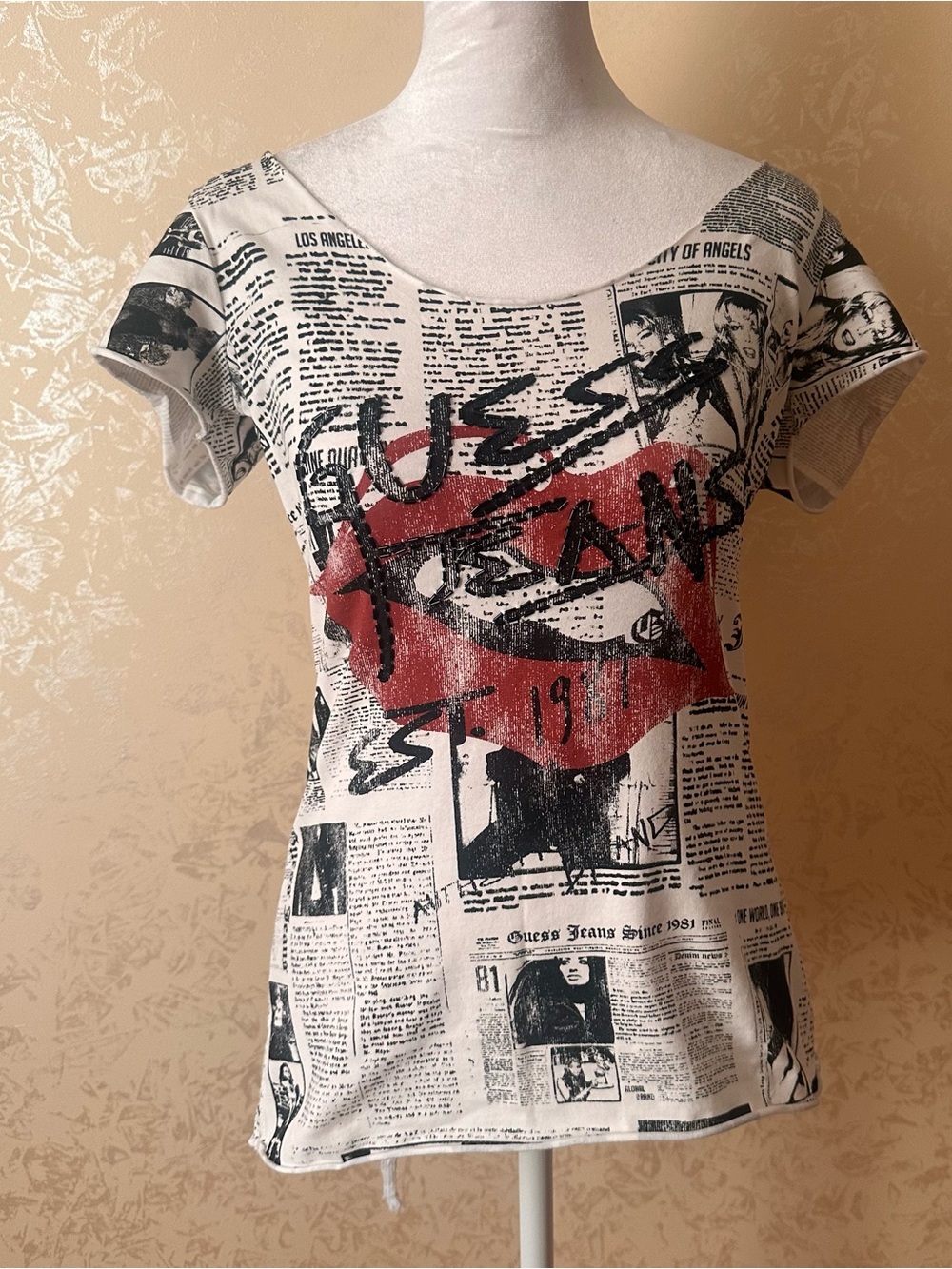 Guess White Newspaper-Print Short Sleeve Tee with Red Graphic